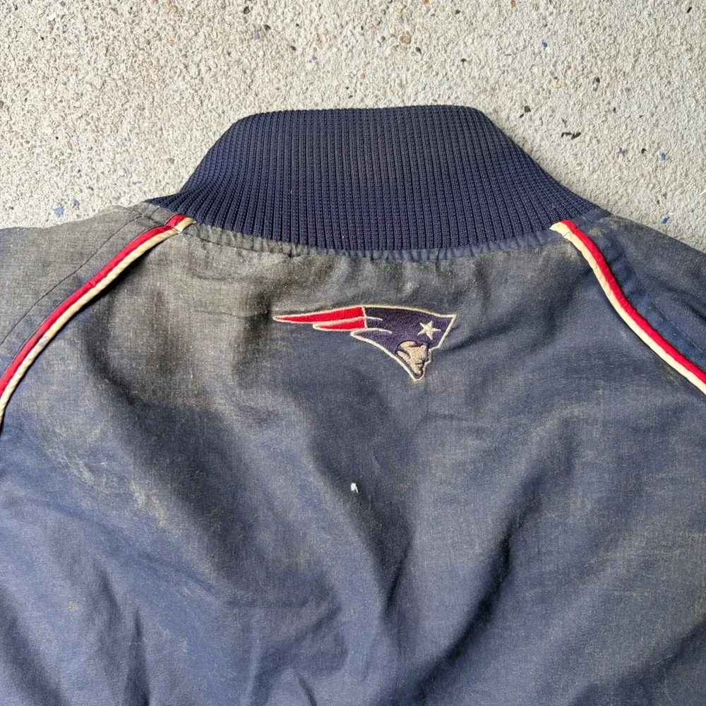 Vintage Majestic New England Patriots Bomber Jacket Navy Blue Distressed Mens L